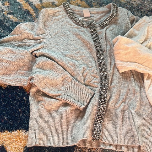 Gray & beige (2) cardigans - Picture 2 of 8